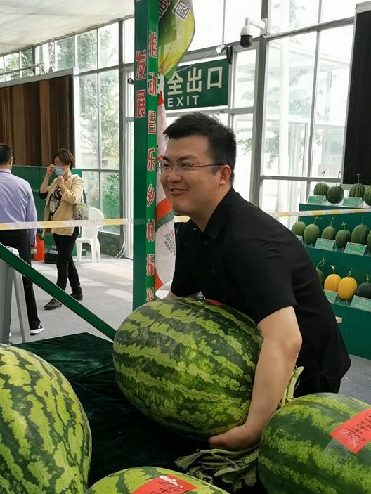 吃瓜群众火山小视频